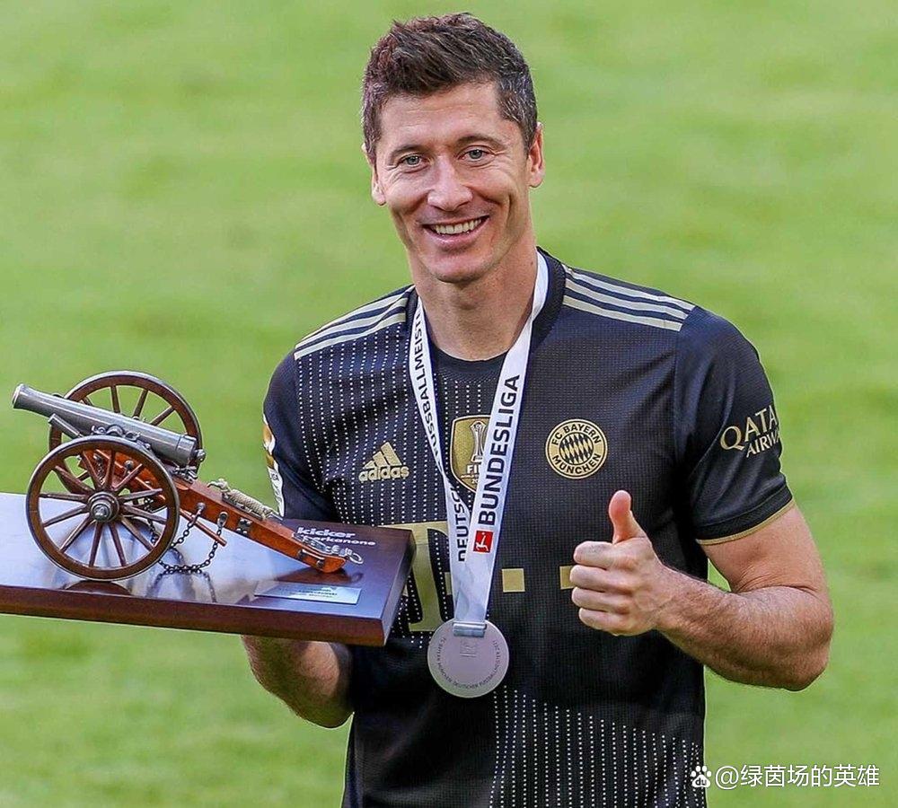 关于莱万多夫斯基破纪录后续来了的信息